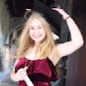 Meet your Posher, Ciara